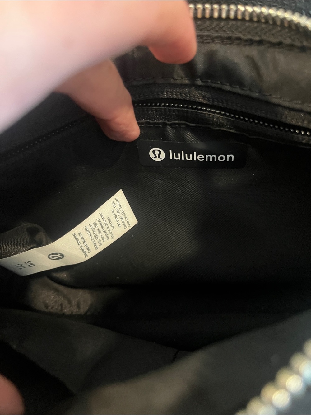 🖤 lululemon All Night Festival Bag 5L Black Silver Crossbody Shoulder Bag - Picture 3 of 4